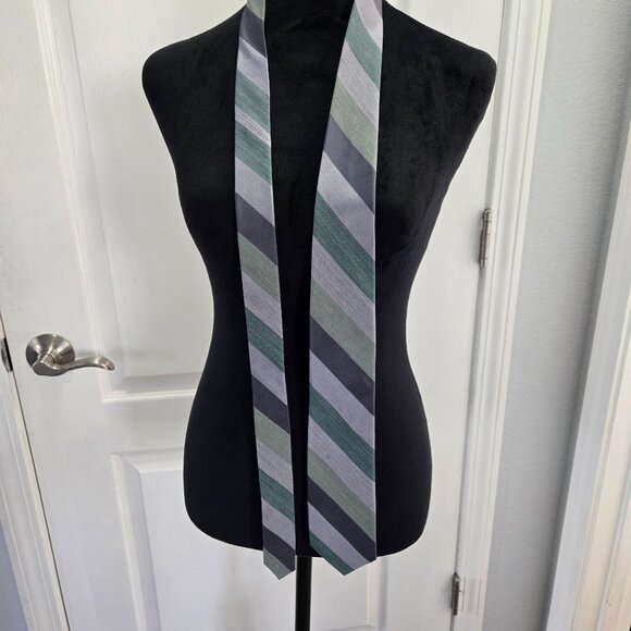 Ryan Seacrest Distinction Striped Neck Tie Gray & Green Silk Blend - Picture 1 of 4